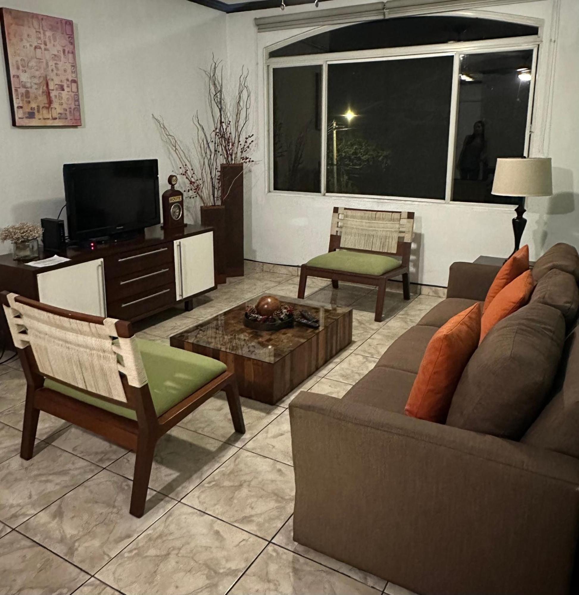 Monblanc Apartamento Completo 圣萨尔瓦多 外观 照片